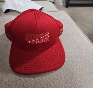 New Era 9FIFTY San Francisco Training Red Cap. NWT.